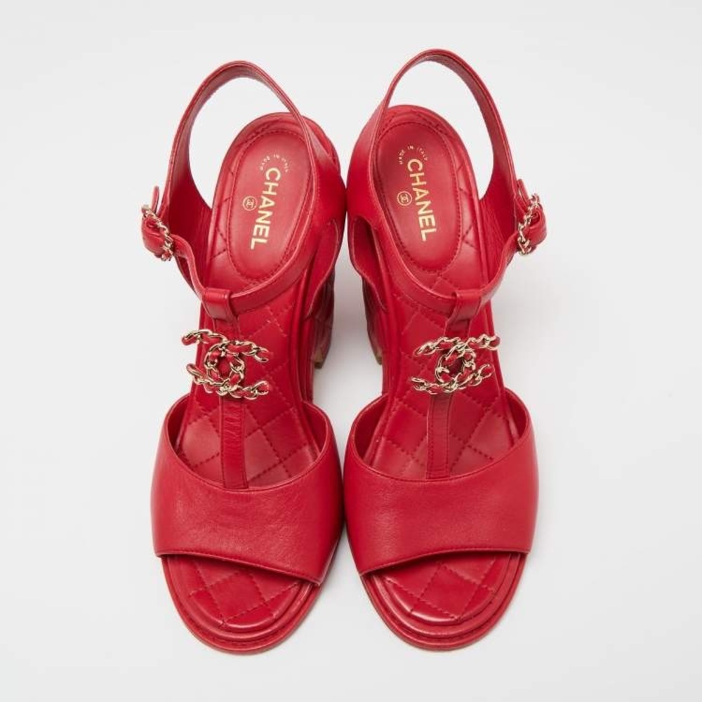 CHANEL Lambskin Red Quilted
Wedge Sandals SZ 38.5